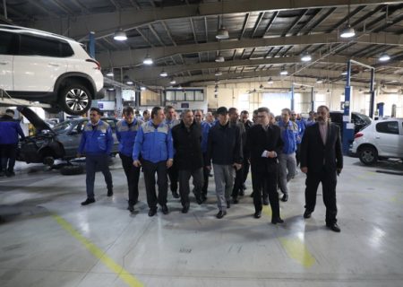 تلاش برای جلب رضایت مشتری، وظیفه ماست