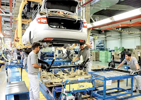 خبر وزیر صمت درباره واگذاری سهام خودروسازان