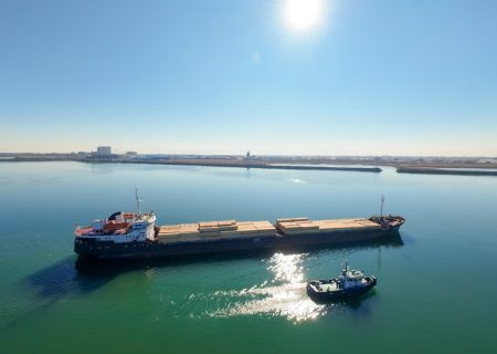 در تعطیلات نوروزی، جریان ترانزیت کالا در منطقه آزاد انزلی فعال بود: حمل‌ونقل ۵۹ هزار تن كالا توسط ۱۷ فروند كشتی