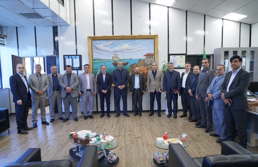 رایزنی طاعتی مقدم با ناظر گمرکات و مدیرکل بنادر گیلان ترسیم افق‌های همكاری جهت افزایش فعالیت‌های حمل‌ونقلی در بستر كریدورهای بین‌المللی