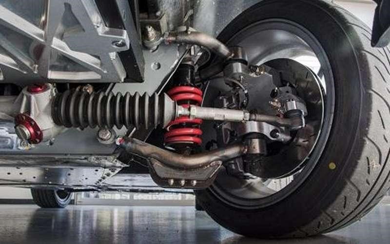 دلایل لرزش تایر خودرو و راه‌های برطرف کردن آن