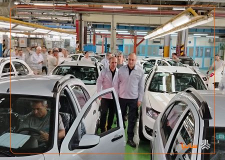 بازدید مدیرعامل سایپا از خطوط تکمیل‌کاری