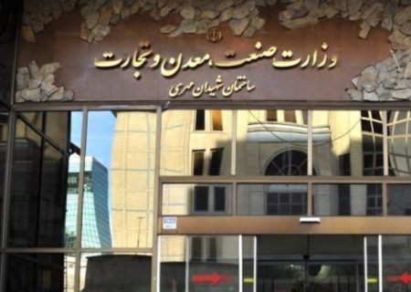 چرا سیاست قیمت‌دستوری خودرو وزارت صمت این صنعت را به بحران ورشکستگی تبدیل خواهد کرد؟