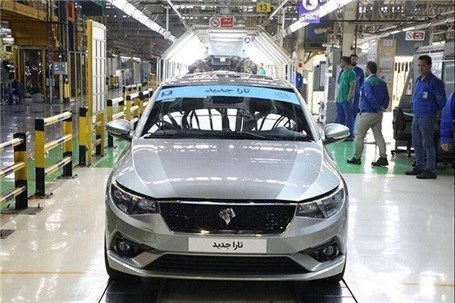 چرا فقط ایران‌خودرو از افزایش قیمت منع می‌شود؟