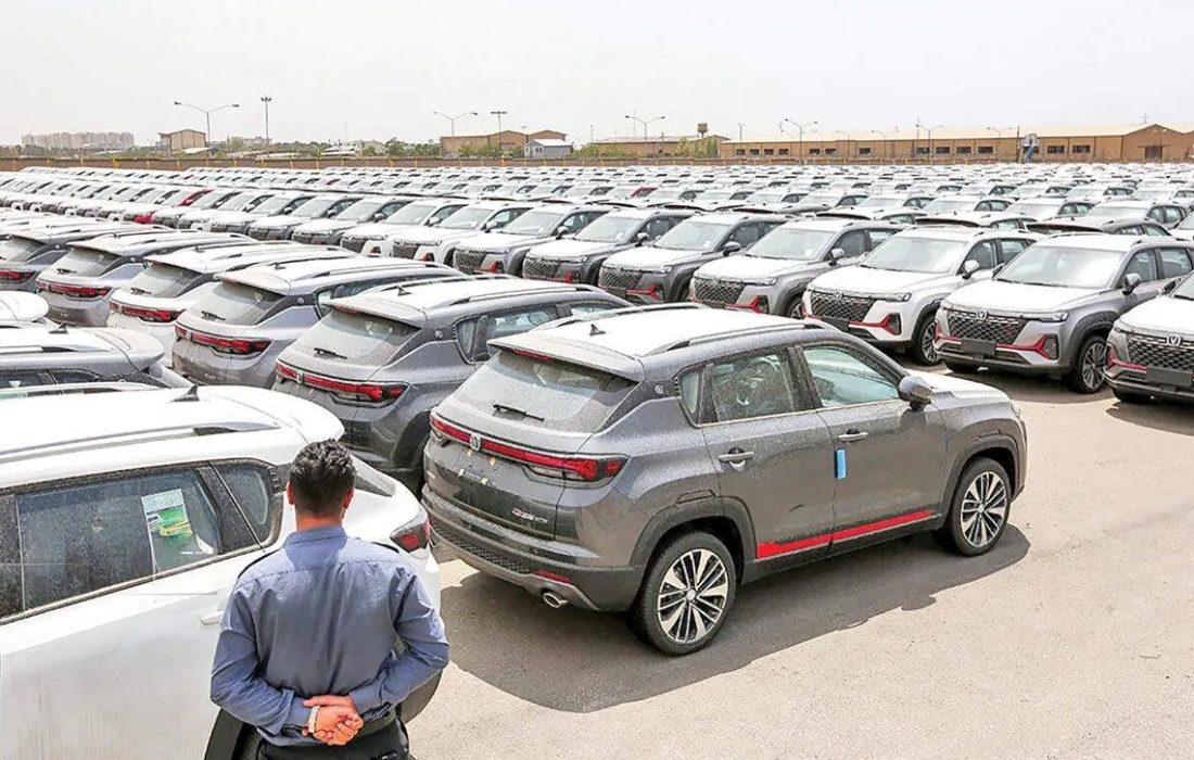 امکان واردات خودرو برای ایرانیان مقیم خارج بدون انتقال ارز؛ سقف یک خودرو برای هر متقاضی