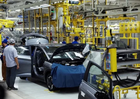 حذف سپرده بلوکه دلیل هجوم متقاضیان خودرو است