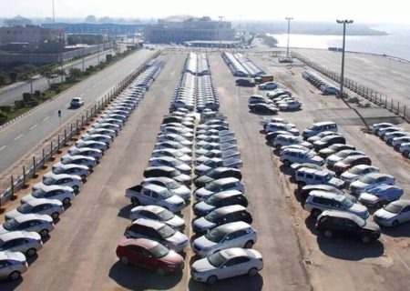 رکورد ثبت‌نام ایران‌خودرو؛ 6 میلیون نفر برای 73 هزار خودرو صف کشیدند