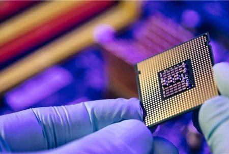 بحران کمبود تراشه‌های خودروسازی رفع می‌شود؟