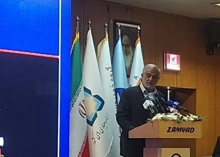 تقویت خودروسازان داخلی، راه نجات ناوگان حمل‌ونقل کشور است