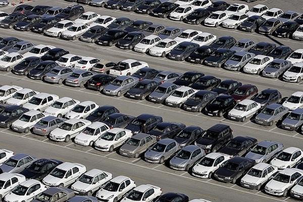 خودروسازان به خرج افتادند