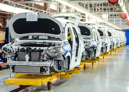 مصرف سوخت خودروها باید سالانه پنج درصد کاهش یابد