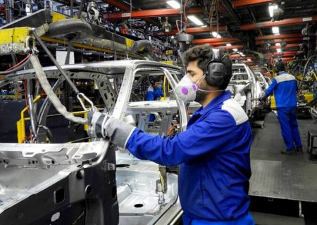 قیمت خودرو طبق تورم تولیدکننده بررسی می‌شود