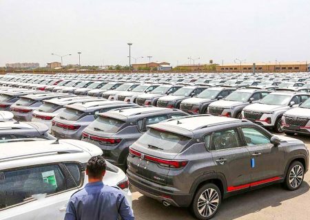 واردات خودروهای کارکرده به انحصار خودروسازان و واردکنندگان درآمد